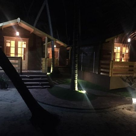 Breezywood Resort Mālvan Extérieur photo